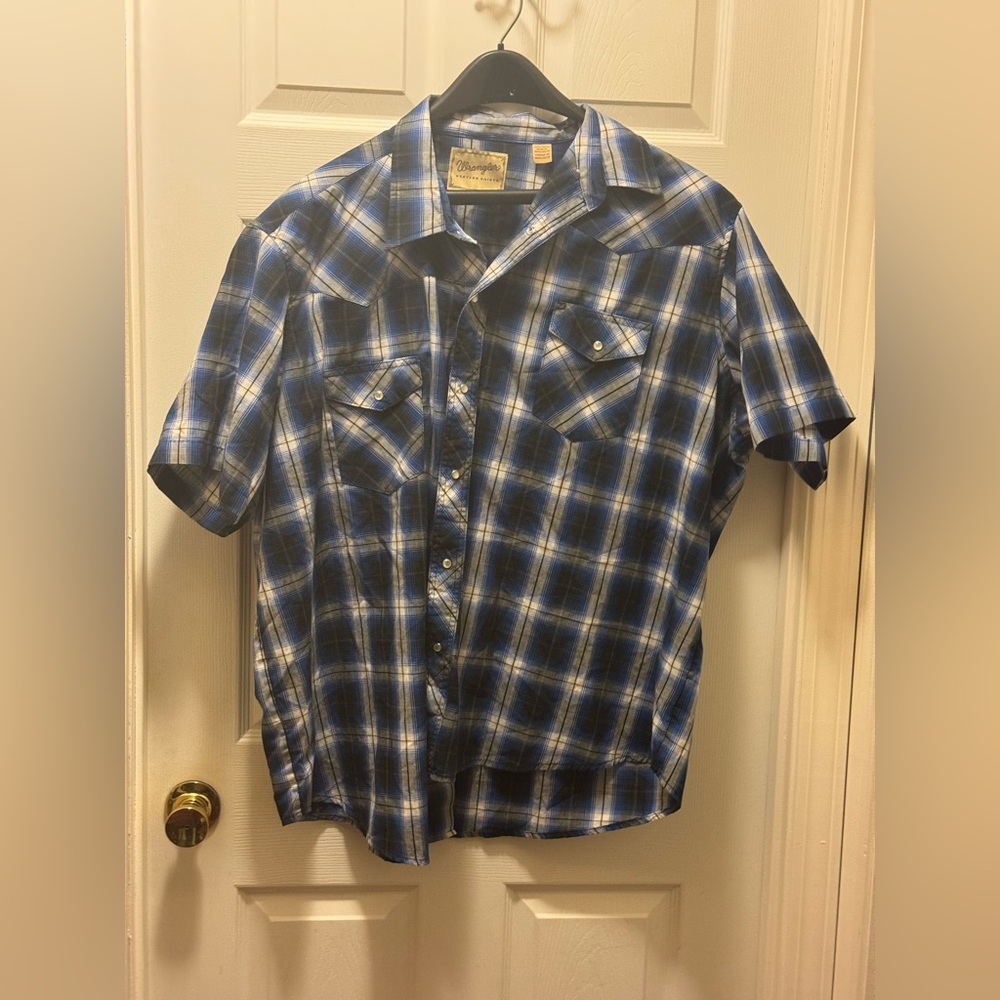 Wrangler Blue Casual Button Down Shirt With Pearl Snaps